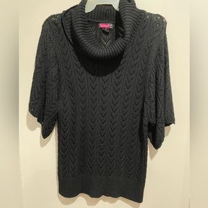 Black short sleeve sweater (3XL)